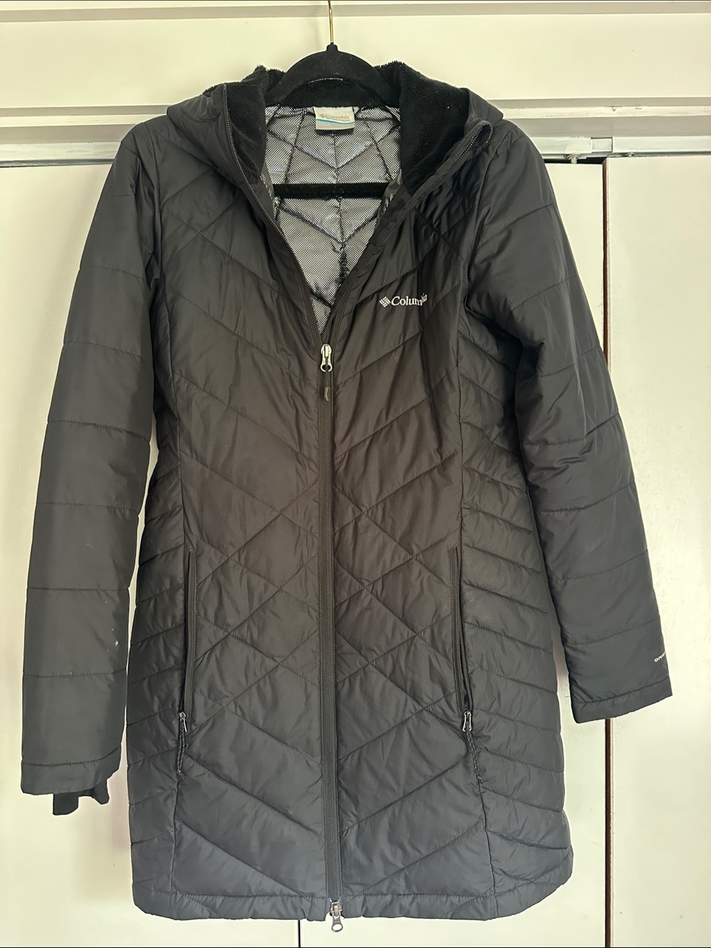 Columbia Women’s Heavenly Long Hooded Puffer Coat